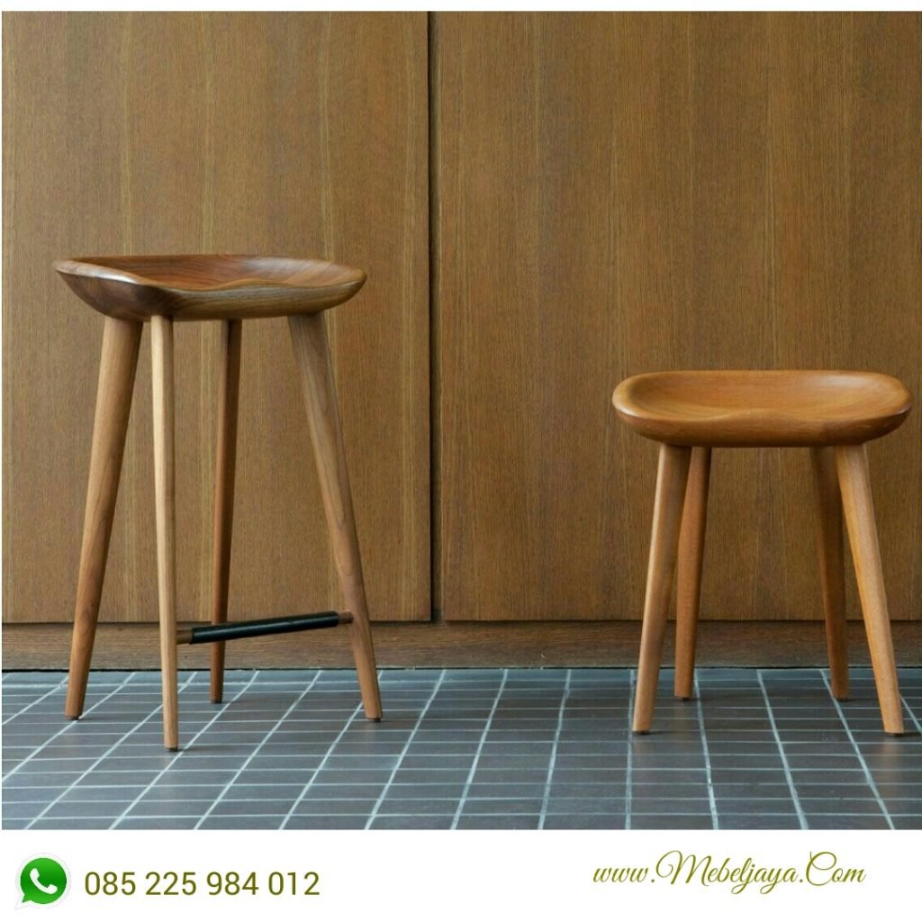 model bar stool kayu jati
