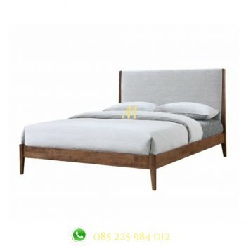 tempat tidur minimalis