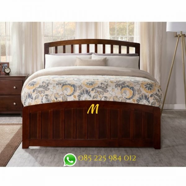 tempat tidur susun kayu